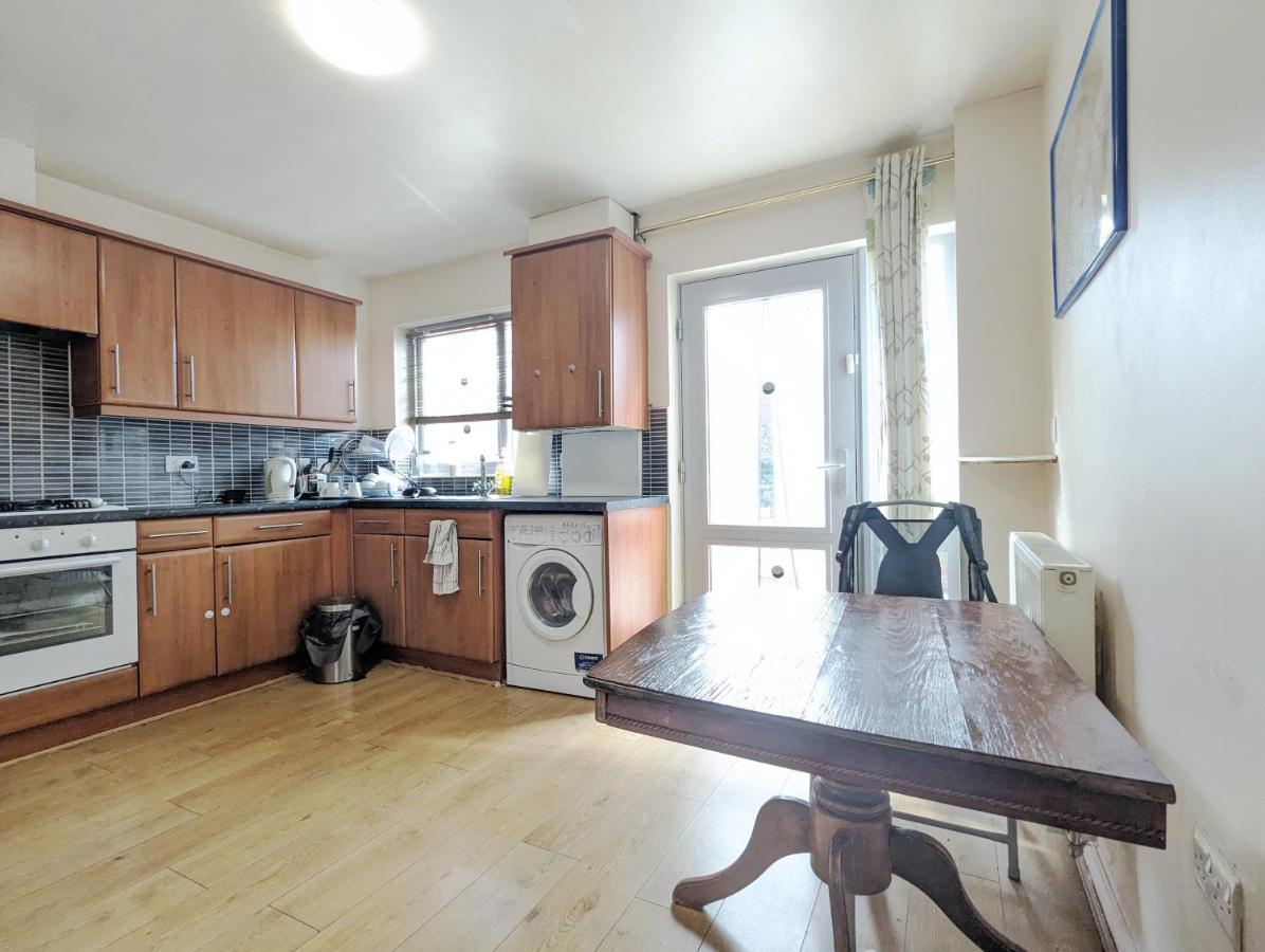 Guest Rooms Near City Centre & Dock Free Parking Liverpool Extérieur photo